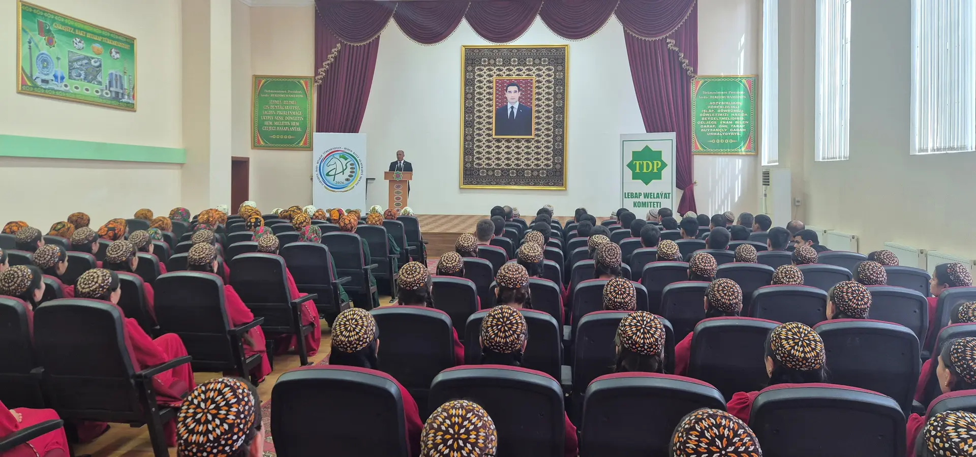 Hoşallyk maslahaty geçirildi